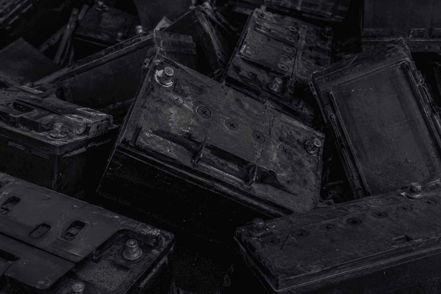 Used lead-acid batteries prepared for responsible scrap recycling